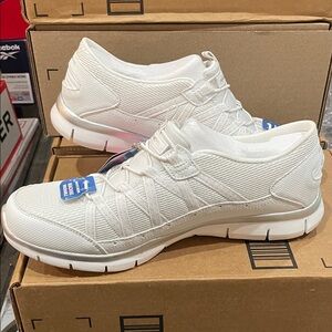 Sketchers Gratis White Strolling Athletic Shoes-New-Size Women's 10